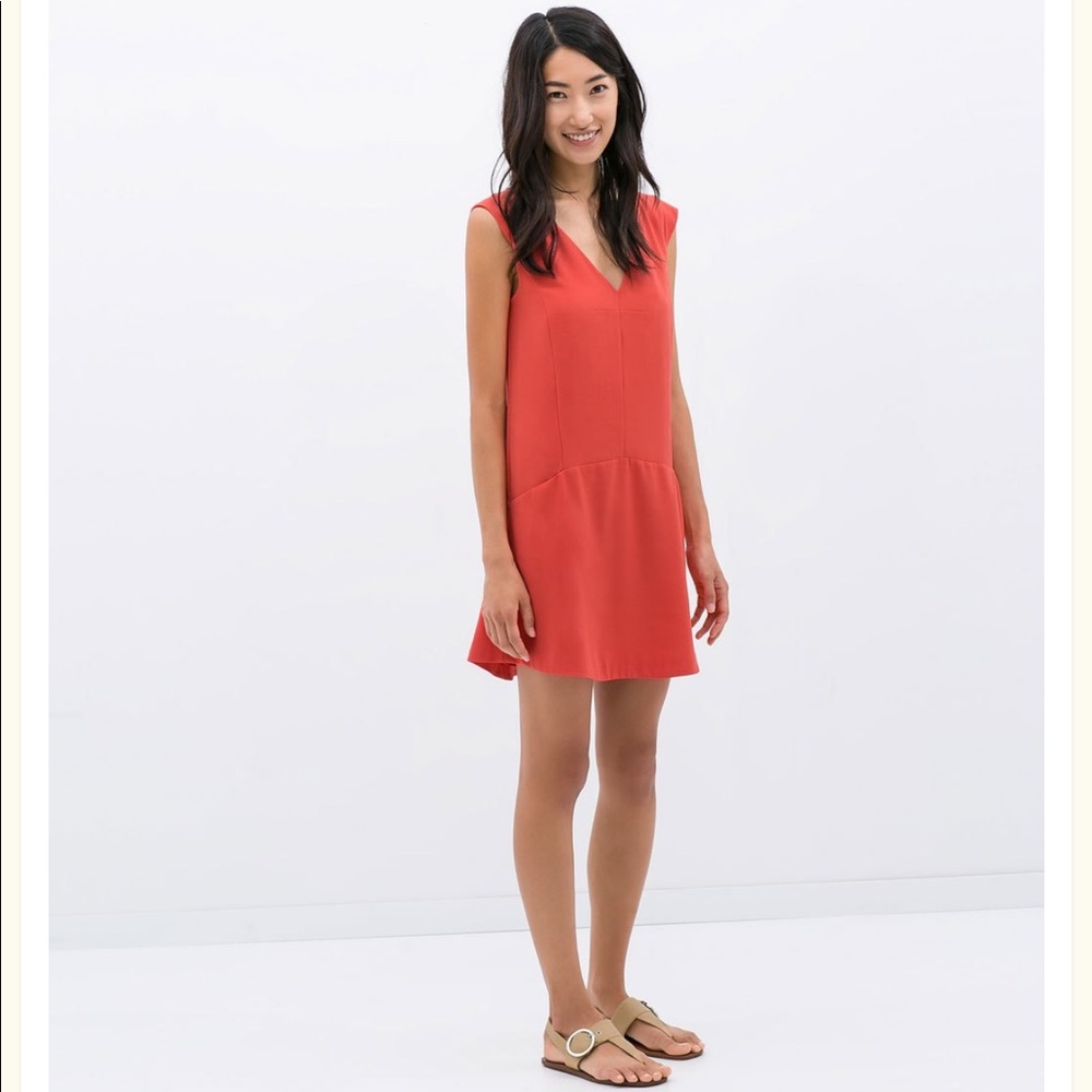 Zara basic front pocket dress